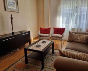 Apartment to share in Milán - Pumarín