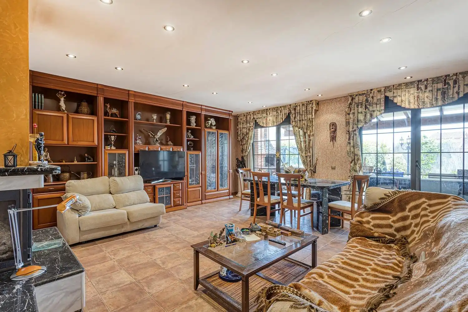 Sala de estar de Casa o chalet en venta en Igualada con Calefacción, Jardín privado y Terraza