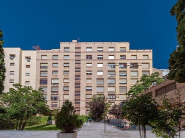 Estudi amb ascensor en venda a Galileo 104