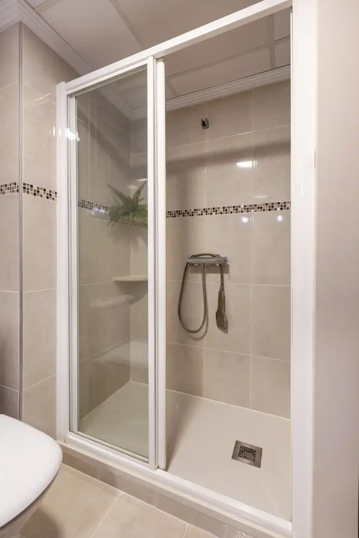 Baño de Casa o chalet en venta en Albal con Aire acondicionado, Calefacción y Jardín privado