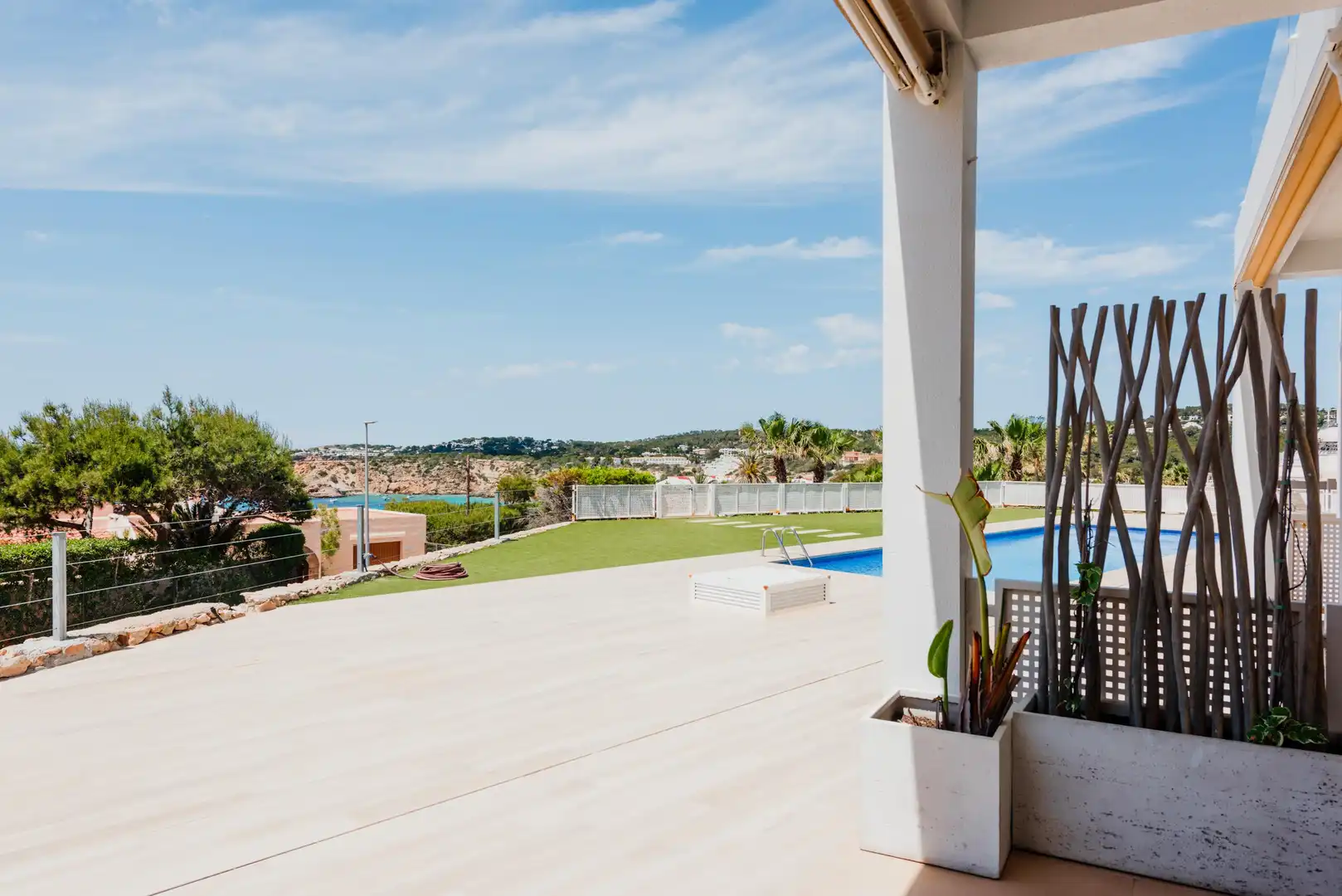Casa aparellada amb terrassa en venda a Cala Vedella-Cala Tarida, imagen 23