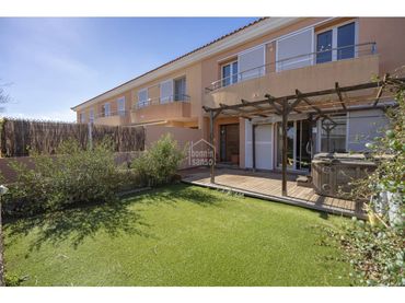 Xalet amb jardí en venda a Maó ciutat