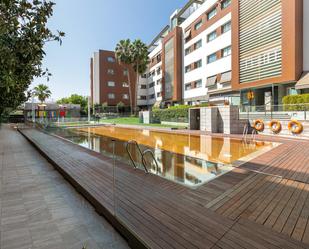 Piscina de Pis en venda en Armilla amb Aire condicionat, Calefacció i Jardí privat