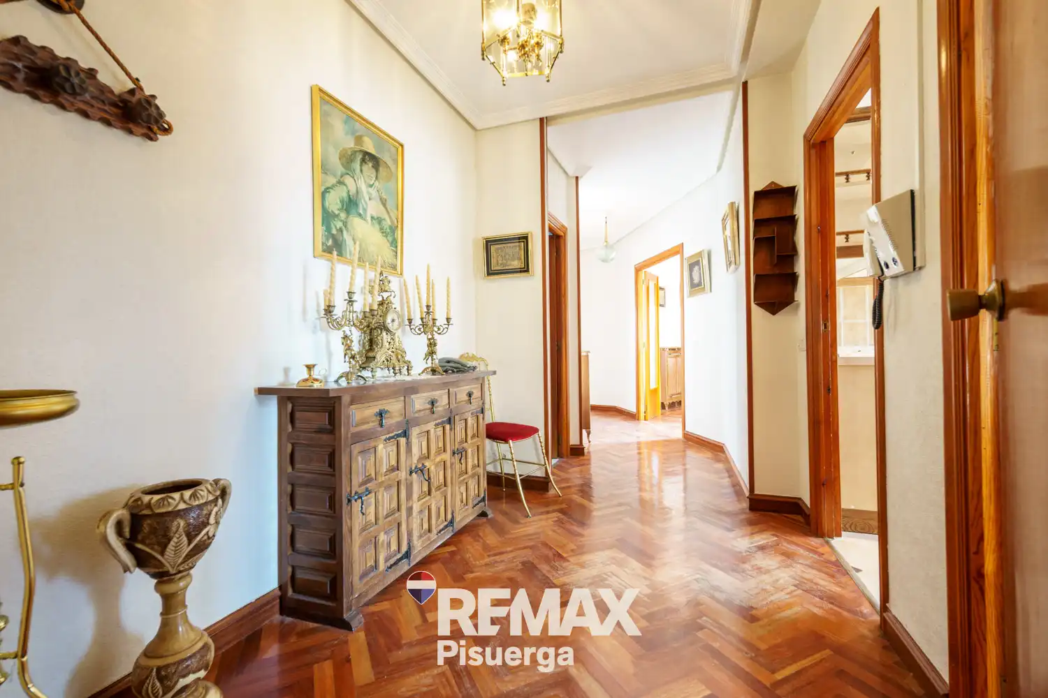 Casa o xalet en venda en Venta de Baños amb Jardí privat, Terrassa i Traster