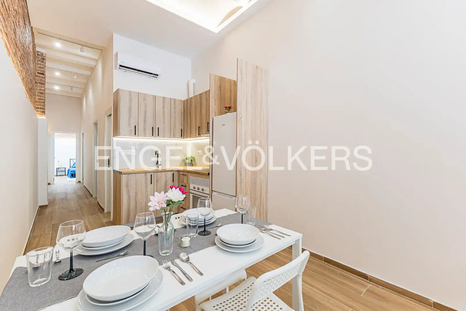 Cuina de Apartament en venda en Barcelona amb Aire condicionat i Calefacció