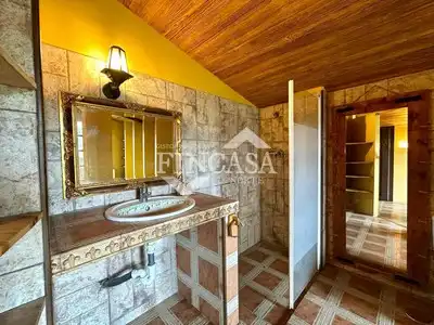 Bany de Casa o xalet en venda en Bareyo amb Calefacció, Jardí privat i Traster