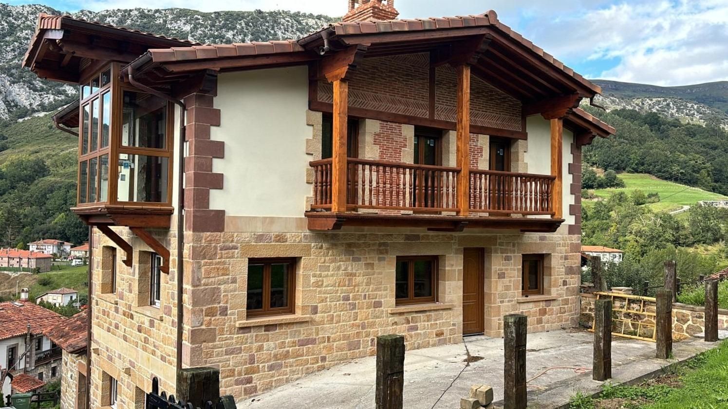 Vista exterior de Casa o xalet en venda en Rionansa