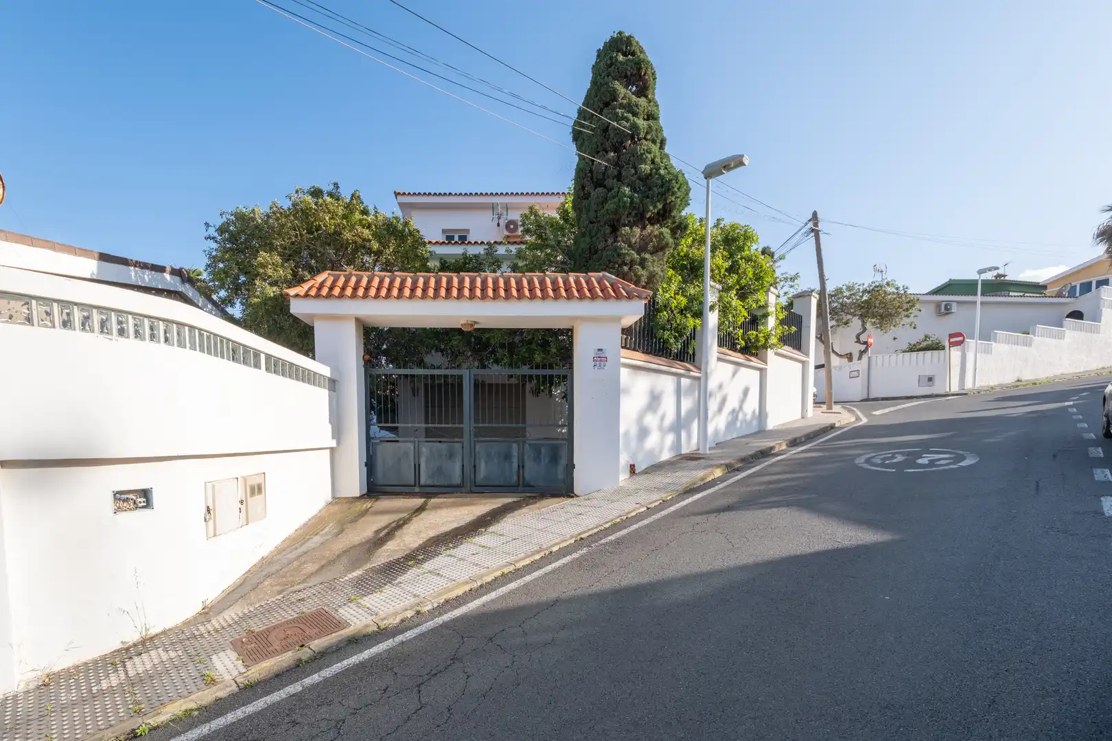 Vista exterior de Casa o chalet en venta en Telde con Aire acondicionado, Jardín privado y Terraza