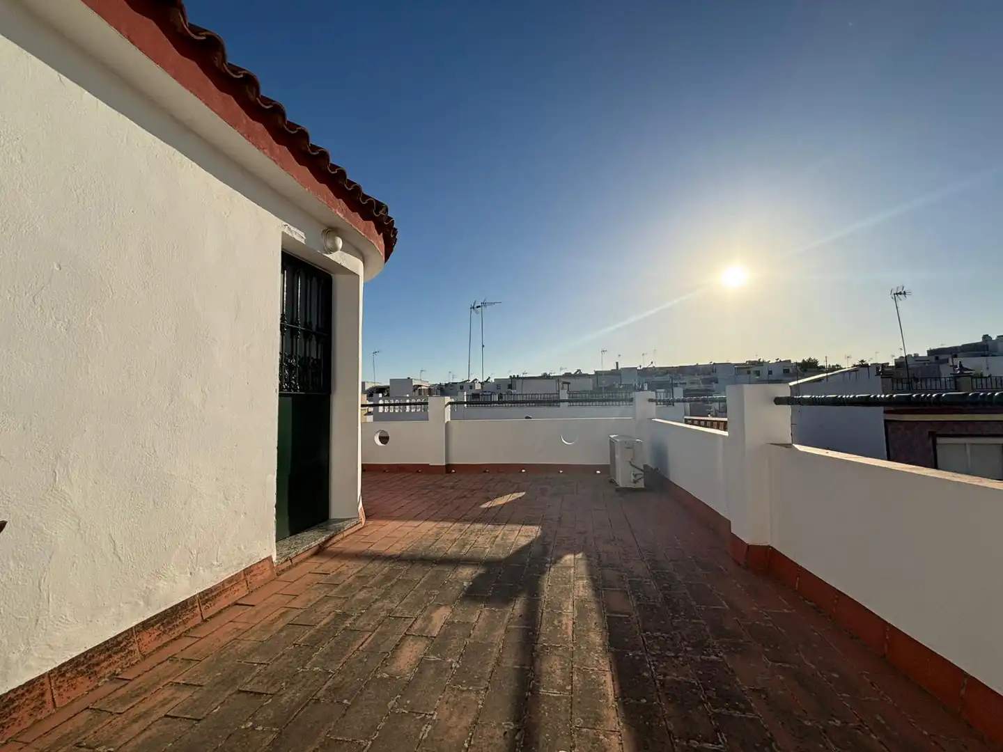 Terrassa de Casa o xalet en venda en Dos Hermanas amb Balcó