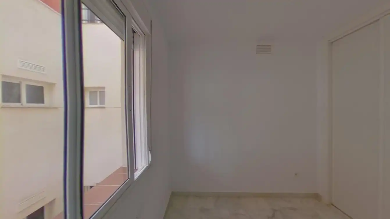 Habitación de Apartamento en venta en Benalmádena con Aire acondicionado, Calefacción y Terraza