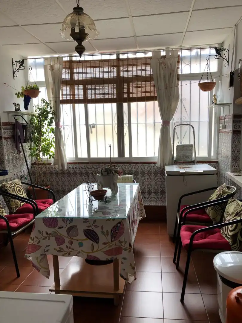Comedor de Piso en venta en Badajoz con Terraza, Trastero y Horno