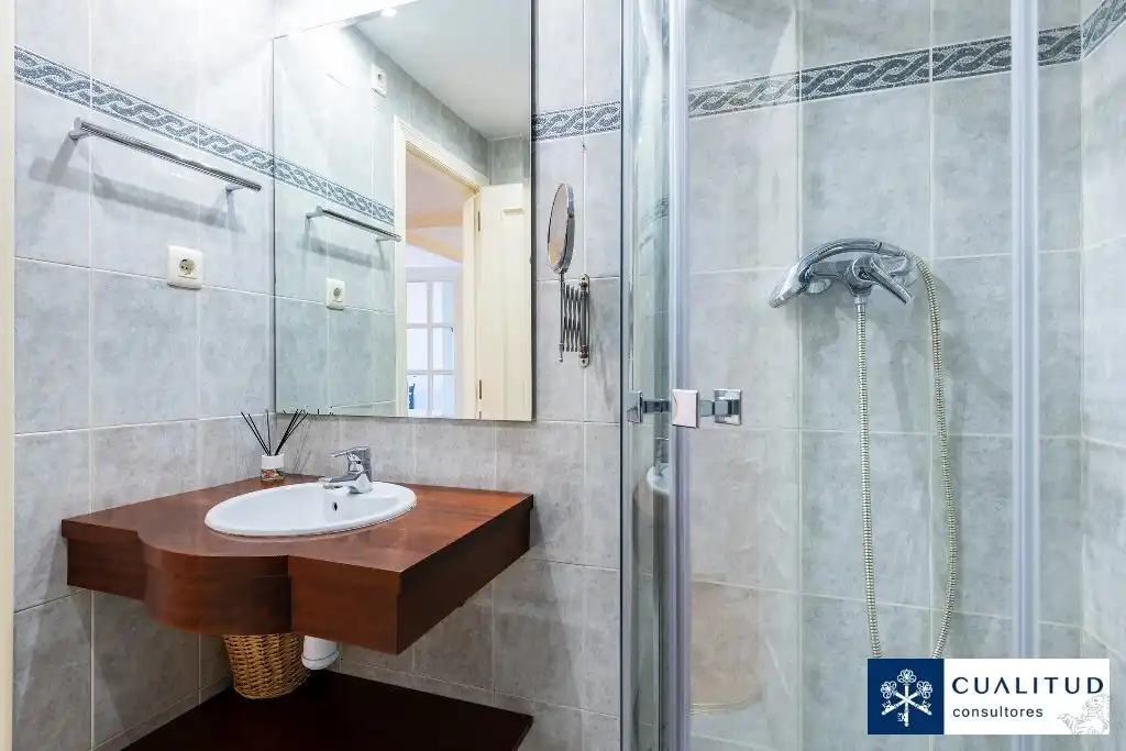 Baño de Piso en venta en Castellón de la Plana / Castelló de la Plana con Trastero