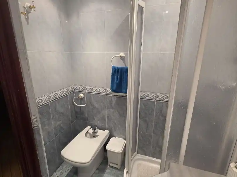Bathroom of Flat for sale in Santurtzi 