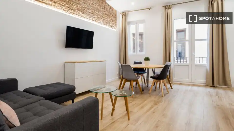 Piso con terraza en alquiler en Ciutat Vella, imagen 9