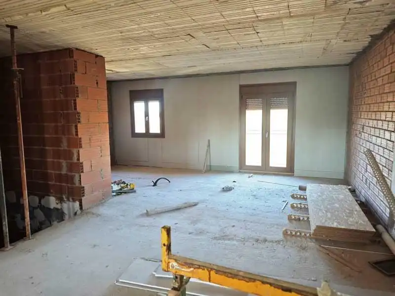 Casa adosada en venta en Ariza con Jardín privado, Terraza y Balcón