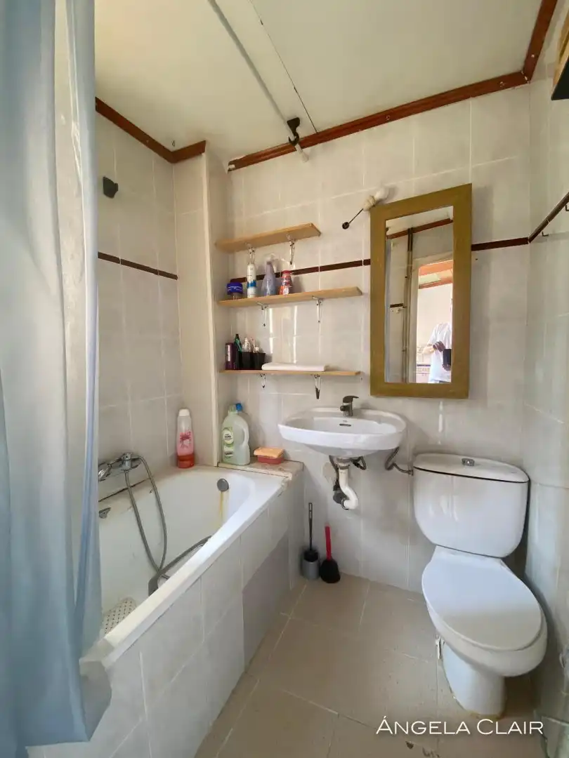 Baño de Piso en venta en Barcelona con Calefacción