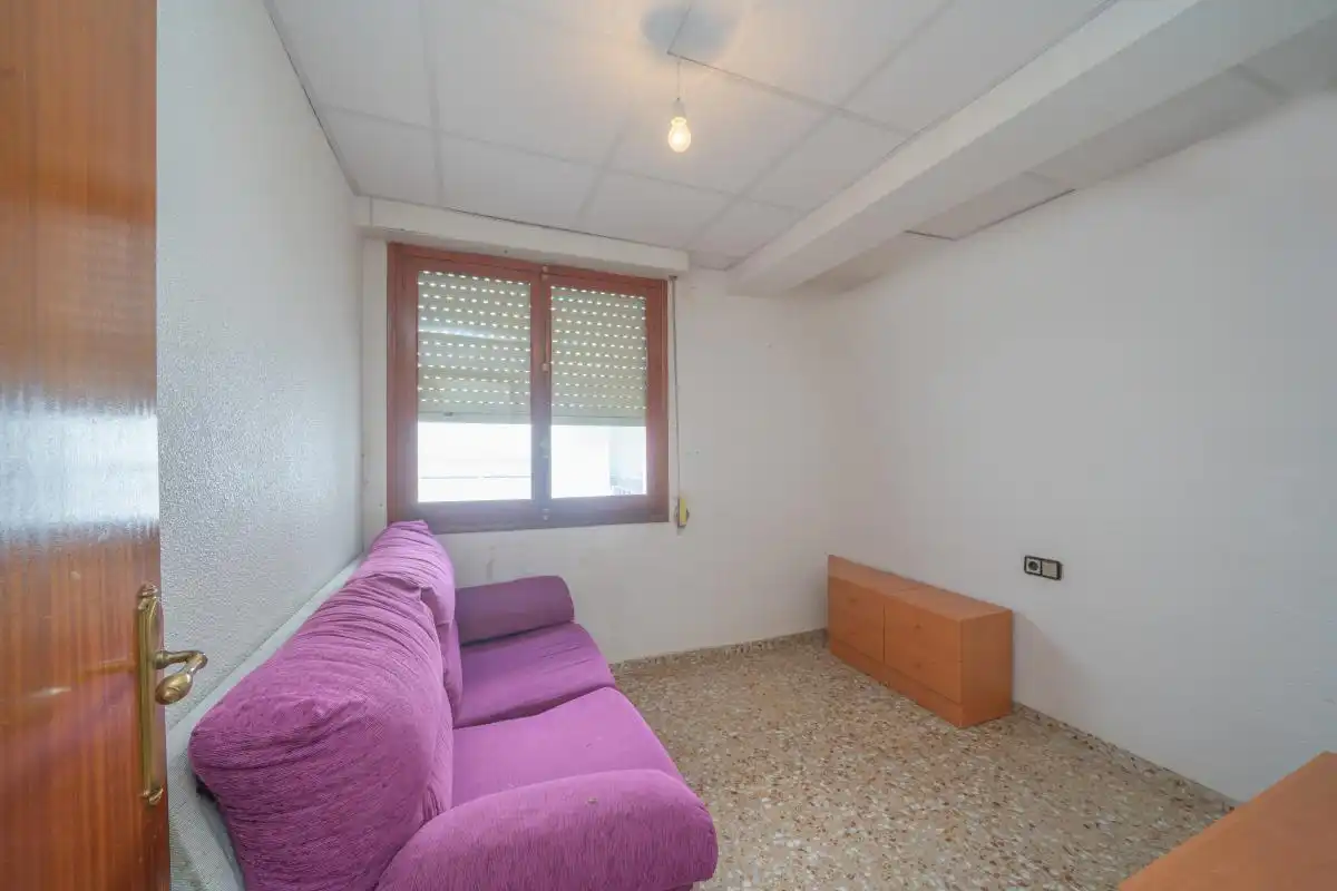Habitación de Piso en venta en Elda con Calefacción, Terraza y Trastero