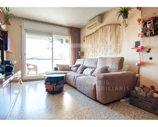 Living room of Flat for sale in Sabadell  with Air Conditioner, Heating and Storage room