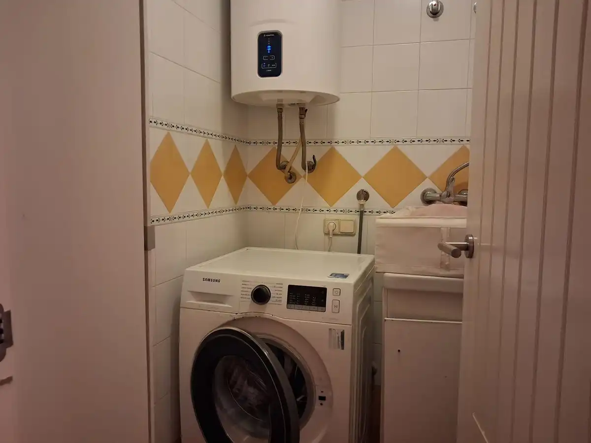 Apartament amb piscina en venda a Benahavís pueblo, imagen 19
