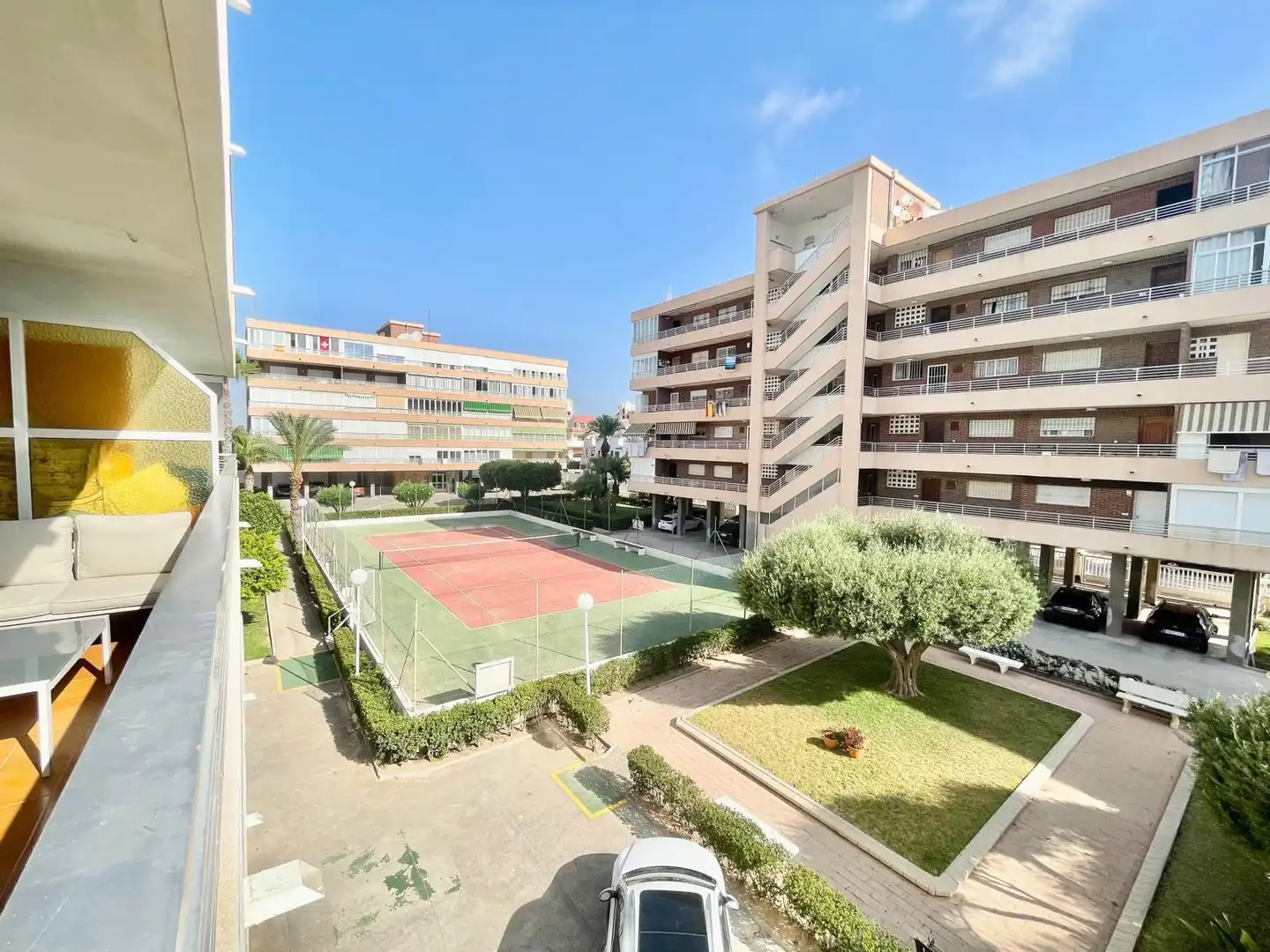Parking of Apartments for rent in Torrevieja  with Air Conditioner, Heating and Terrace