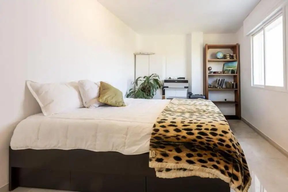 Schlafzimmer von Dachboden zum Verkauf in Atalaya mit Terrasse, Schwimmbad und Alarm