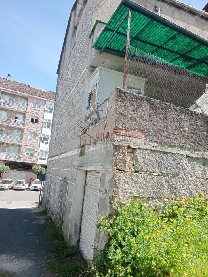 Exterior view of Buildings for sale in Ourense Capital 
