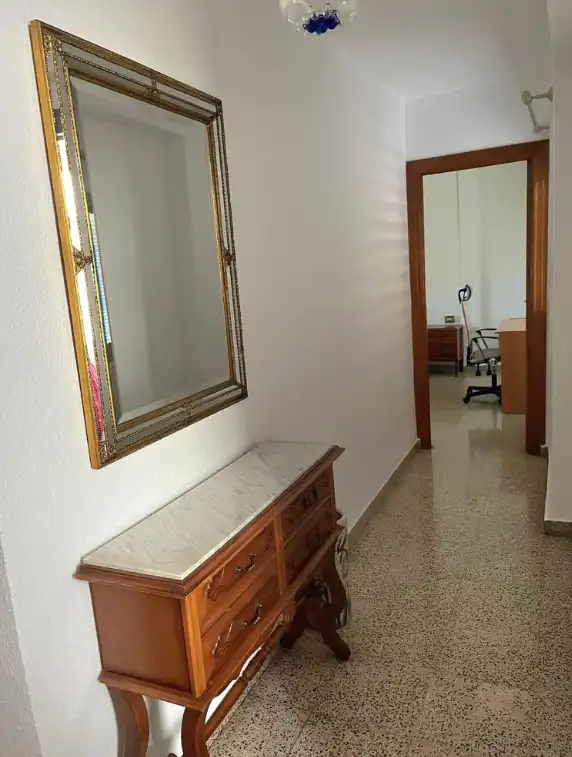 Flat for rent in Granada  with Air Conditioner, Terrace and Microwave