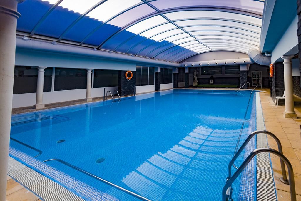 Swimming pool of Building for sale in  Albacete Capital