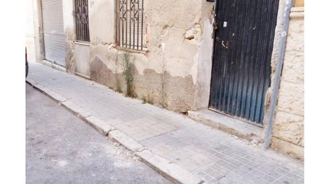 Foto 3 de Casa o chalet en venta en Plaza de Toros - Avenida Chapí - Trinquete, Elda