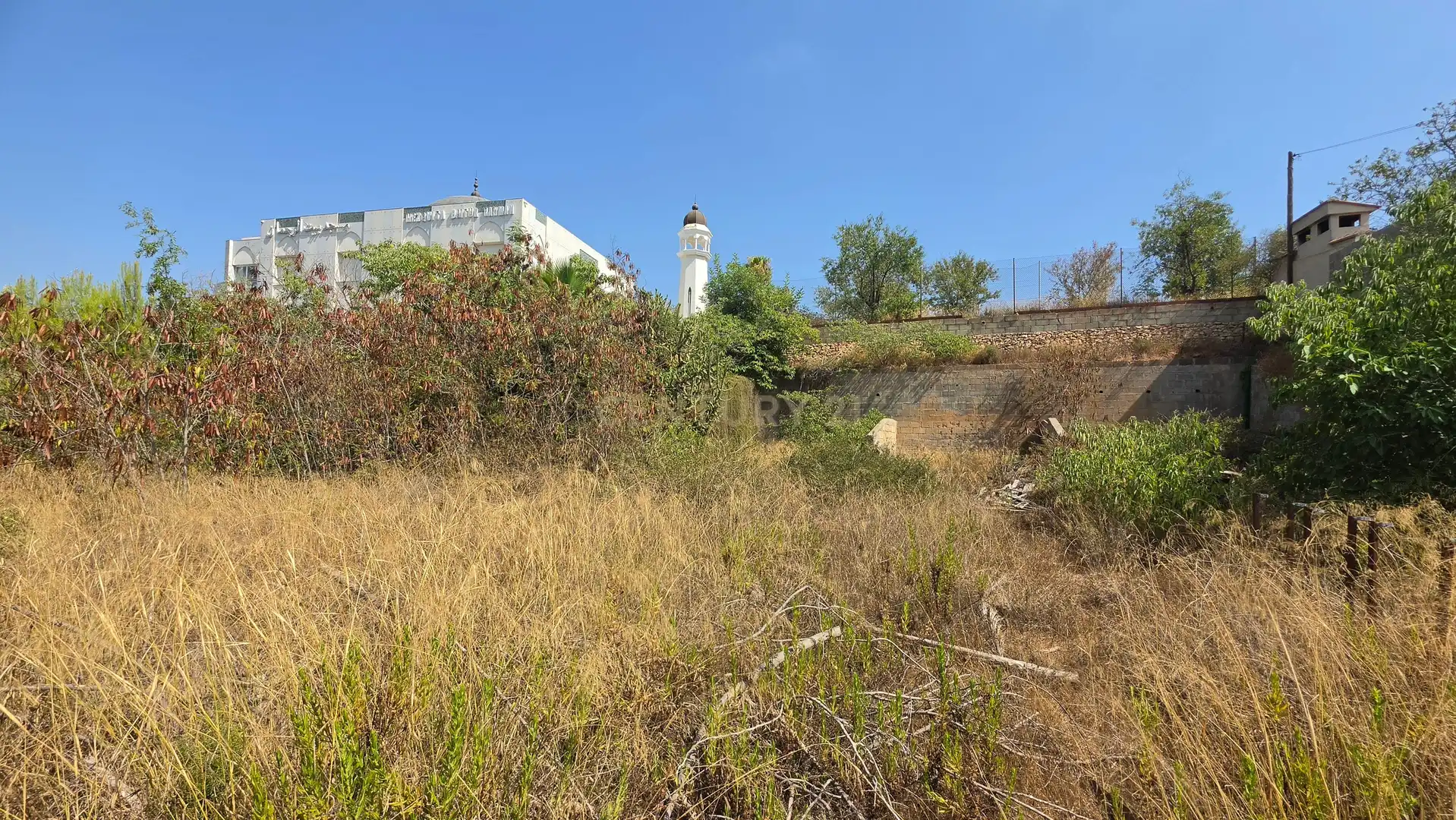 Residential zum Verkauf in La Pobla de Vallbona