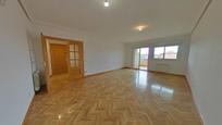 Living room of Flat for sale in Boadilla del Monte  with Heating, Storage room and Swimming Pool