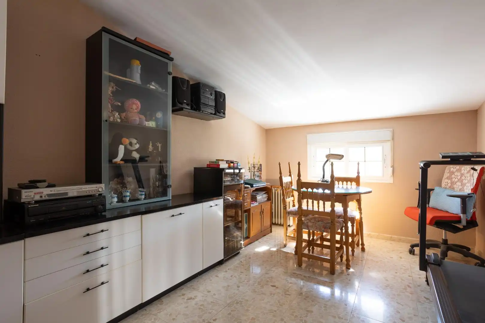 Detached homes for sale in El Brillante -El Naranjo - El Tablero