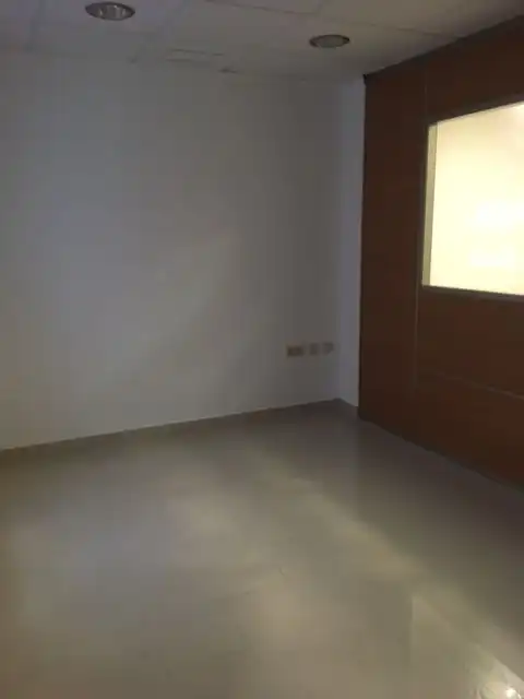 Oficina de alquiler en Sueca con Aire acondicionado y Calefacción
