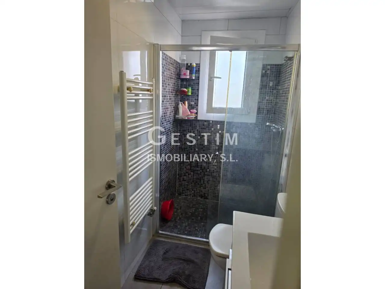 Habitación de Piso en venta en Vic con Calefacción, Trastero y Balcón
