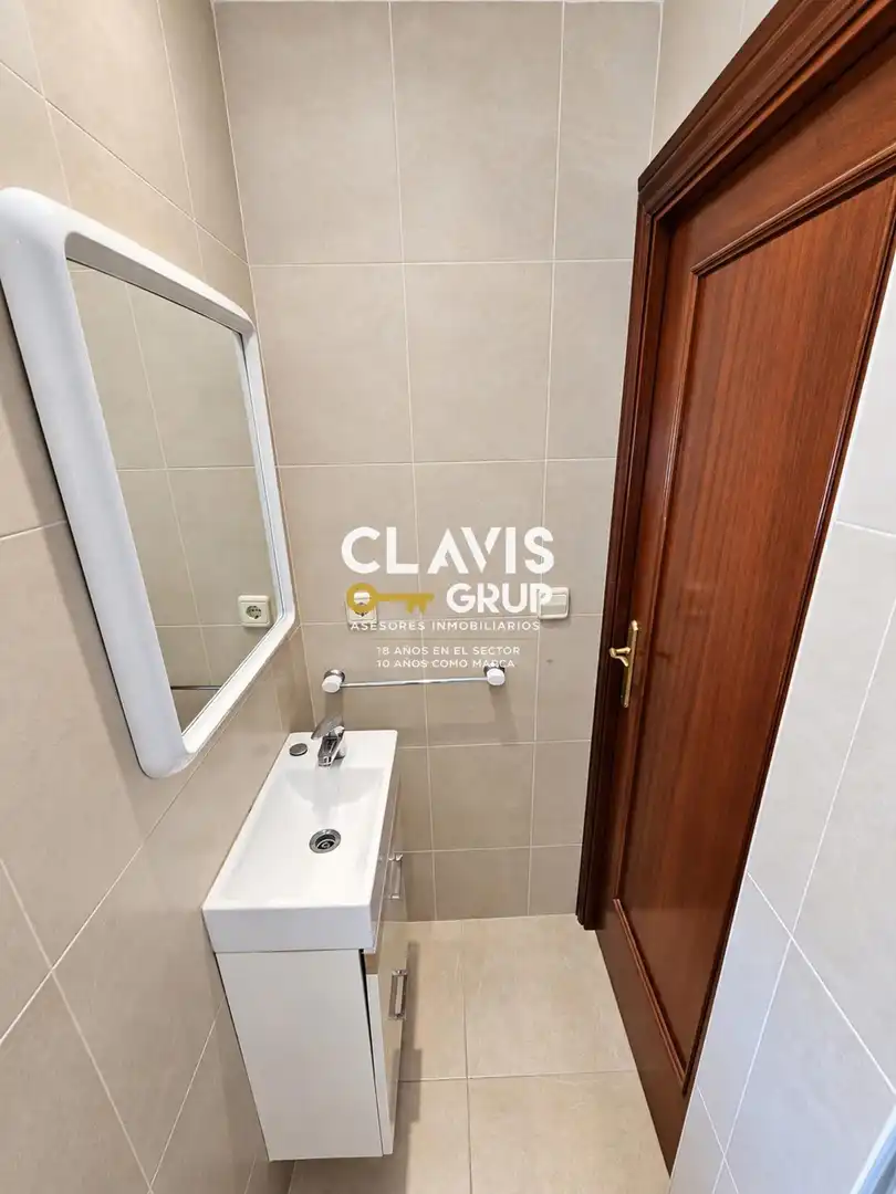 Penthouse with lift for sale in Nou Barris, imagen 18