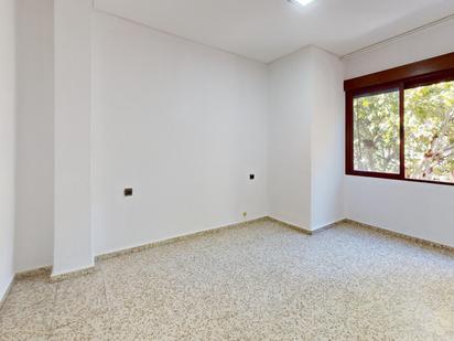 Bedroom of Flat for sale in  Córdoba Capital