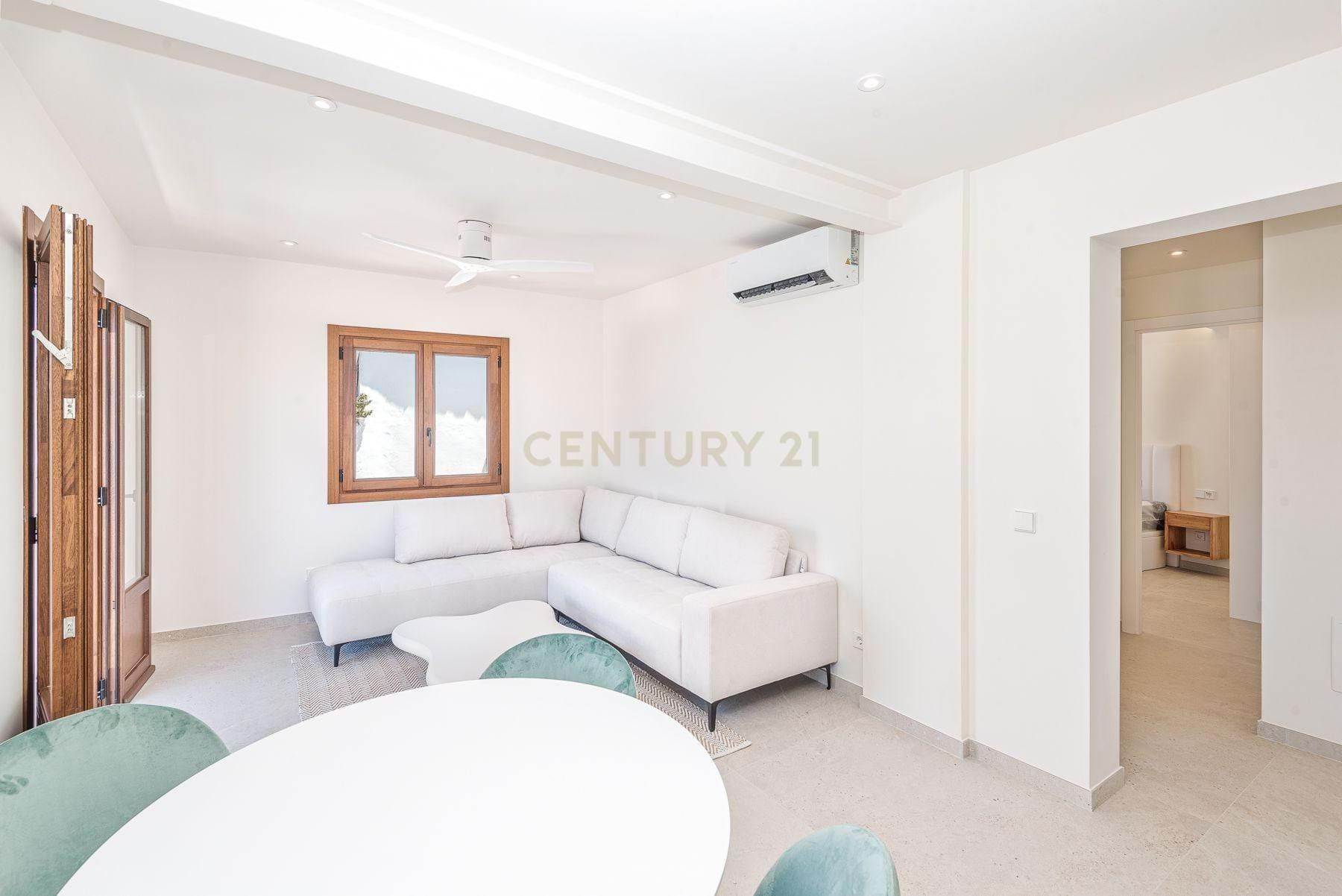 Sala d'estar de Pis en venda en Eivissa amb Aire condicionat i Terrassa