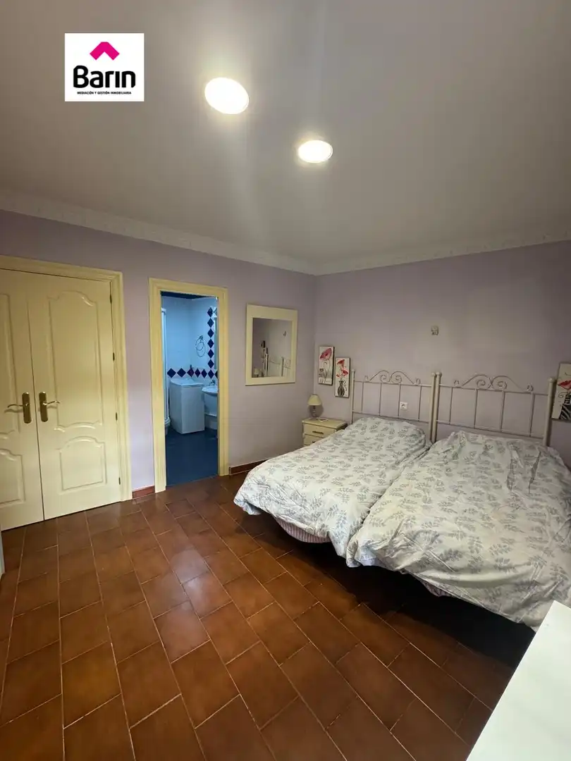 Schlafzimmer von Wohnungen zur Miete in Córdoba mit Klimaanlage, Heizung und Möbliert