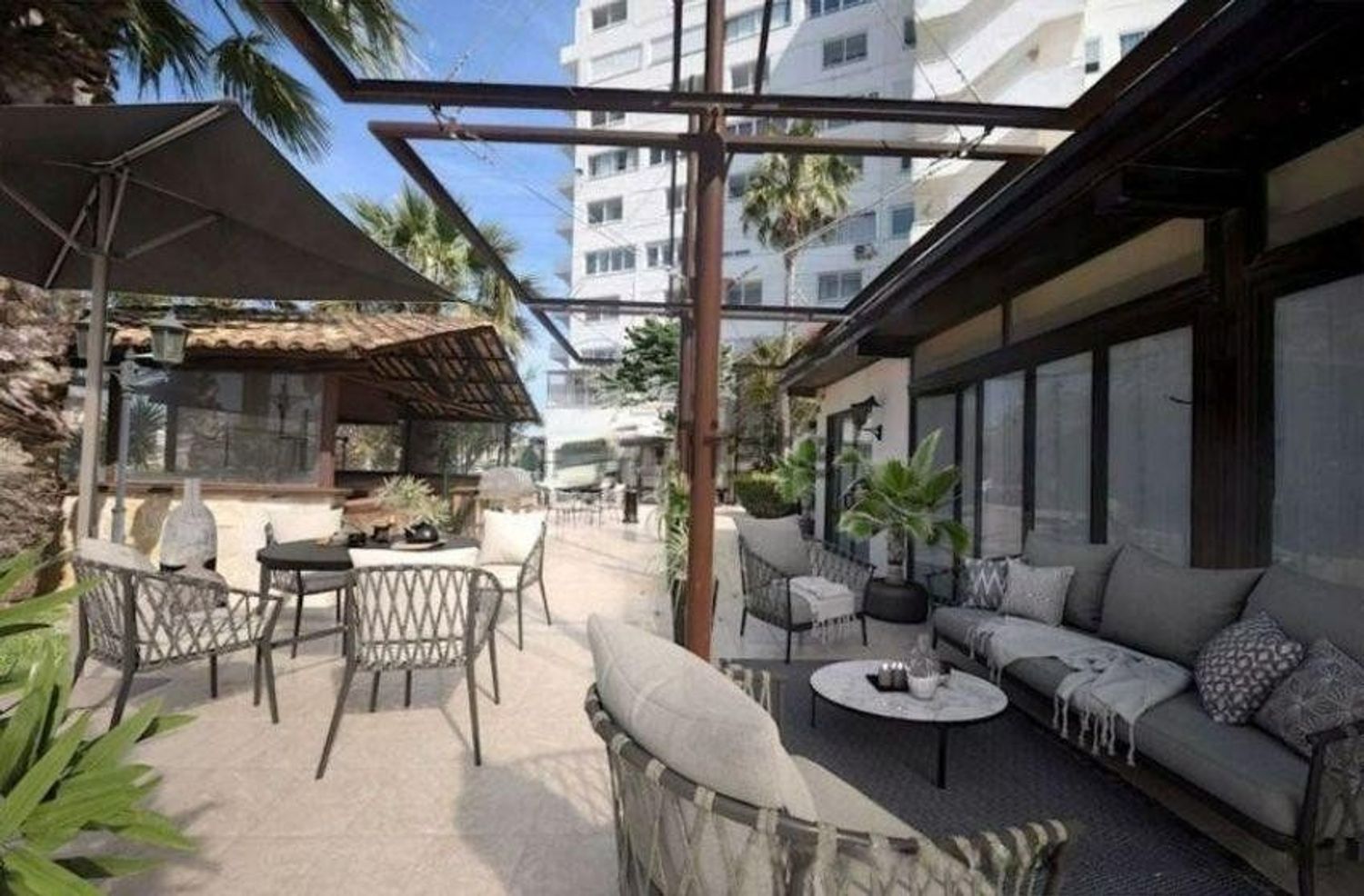 Terrassa de Local en venda en Alcúdia