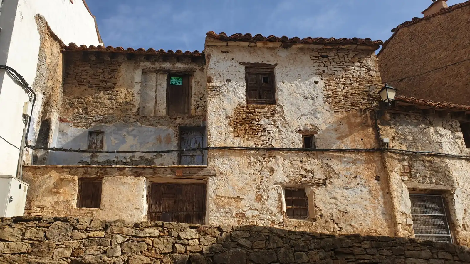 Exterior view of Houses for sale in La Iglesuela del Cid  with Terrace and Storage room
