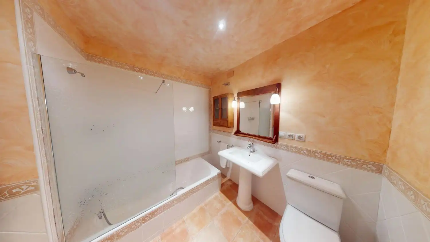 Baño de Casa o chalet en venta en La Granada con Aire acondicionado, Calefacción y Terraza