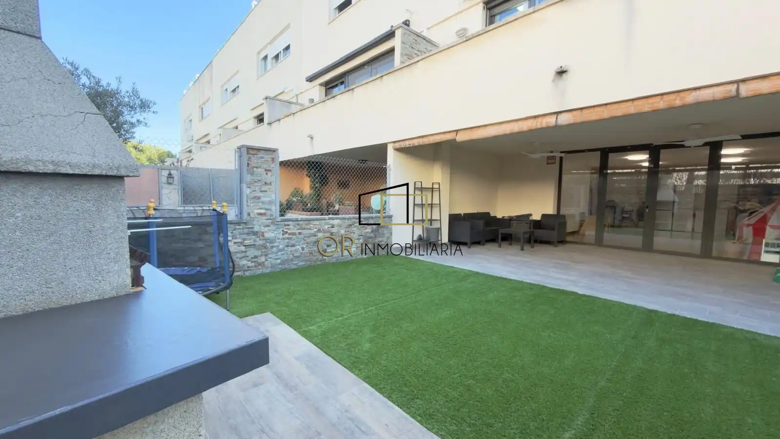 Houses for sale in Les Cabanyes