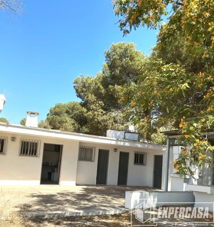 Exterior view of Houses for sale in Bétera  with Storage room