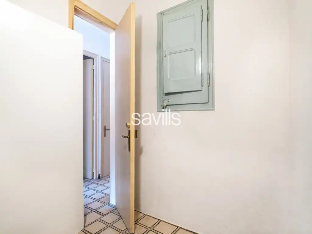 Dormitori de Apartament en venda en Barcelona amb Aire condicionat, Terrassa i Balcó