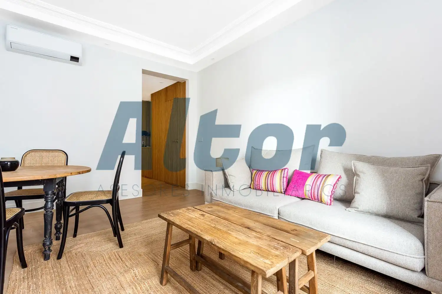 Flat with lift for sale in DE PEREZ GALDOS, imagen 6