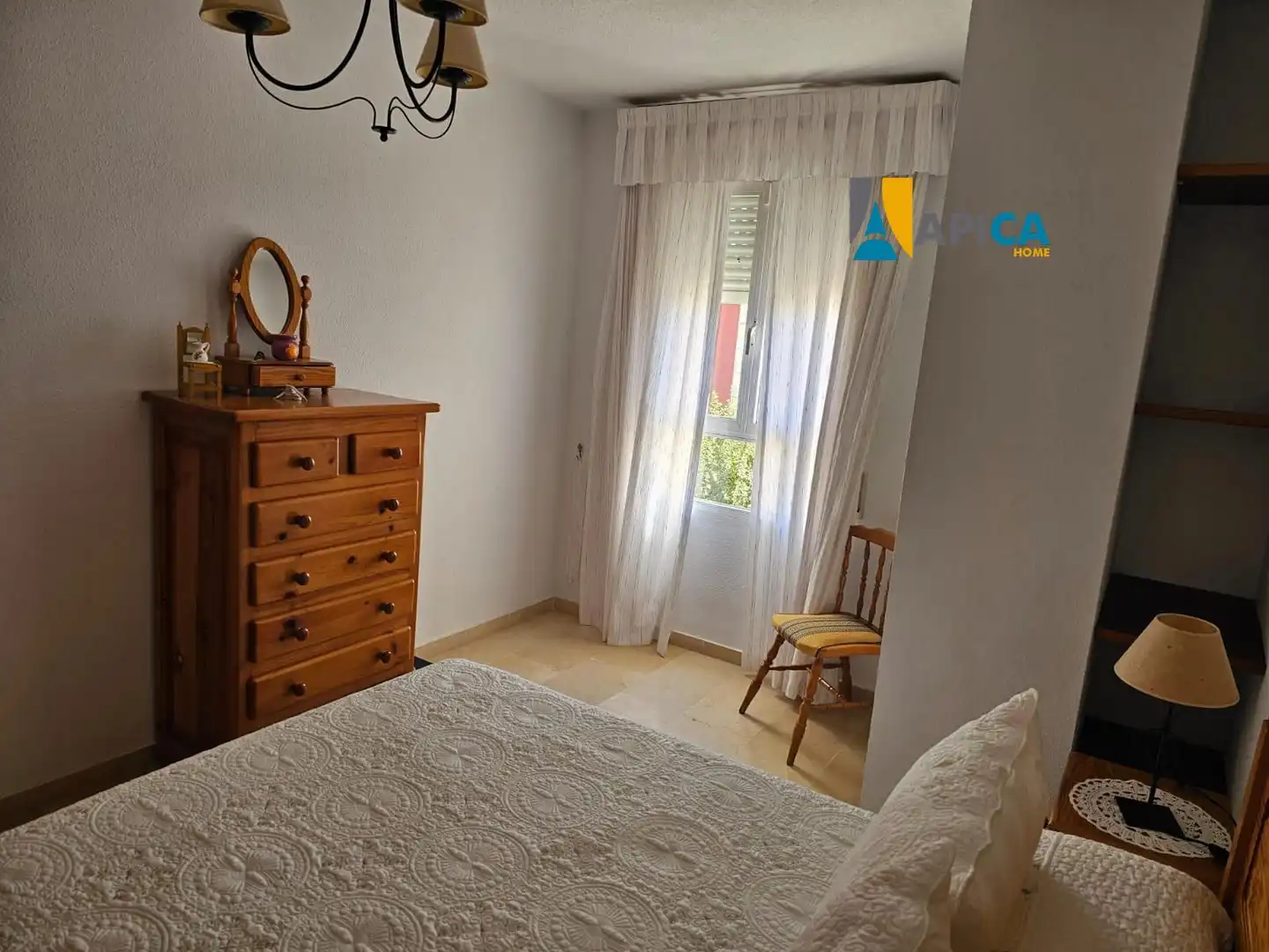 Habitación de Piso en venta en Manilva con Terraza y Alarma