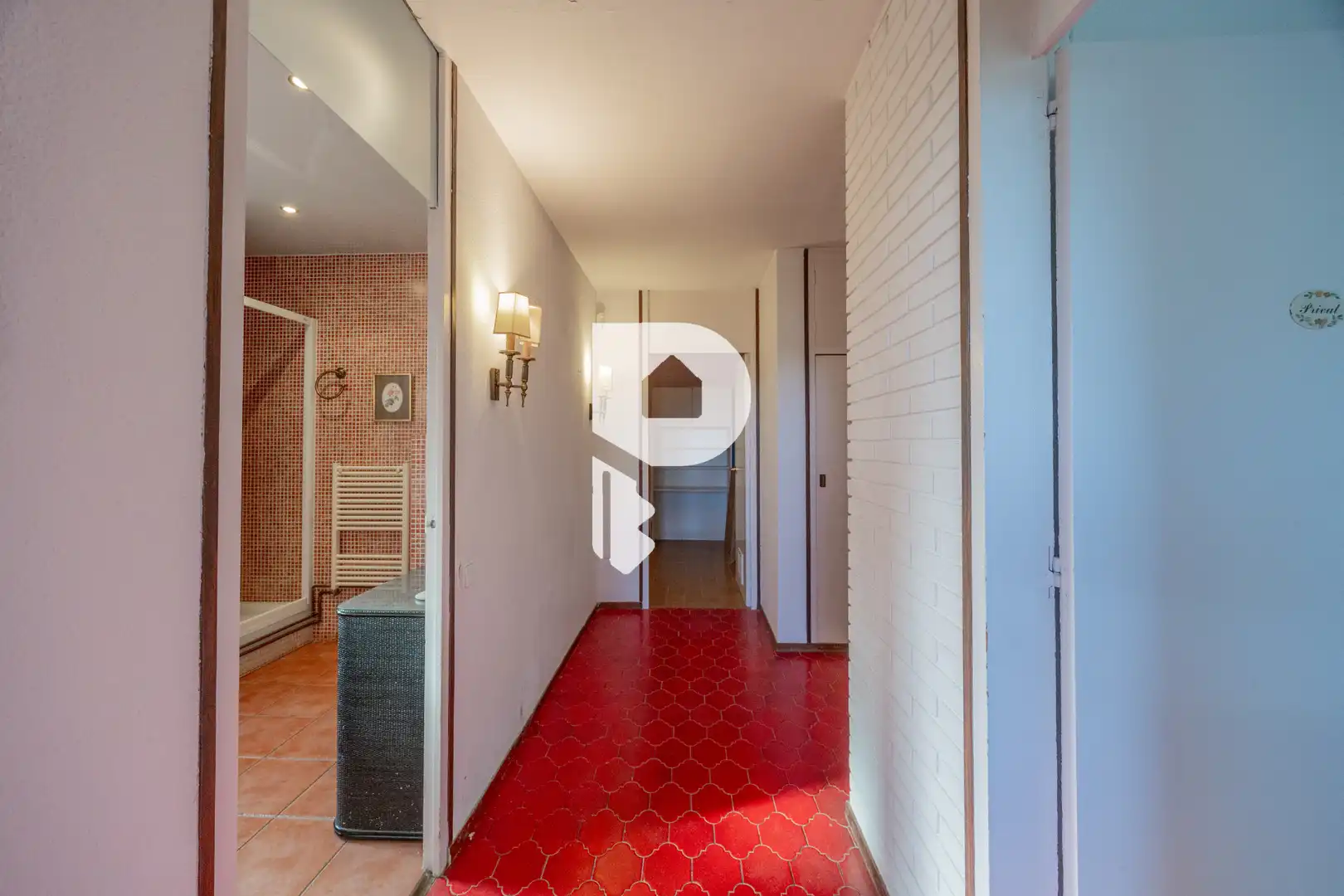 Houses for sale in Pallejà  with Air Conditioner, Heating and Private garden