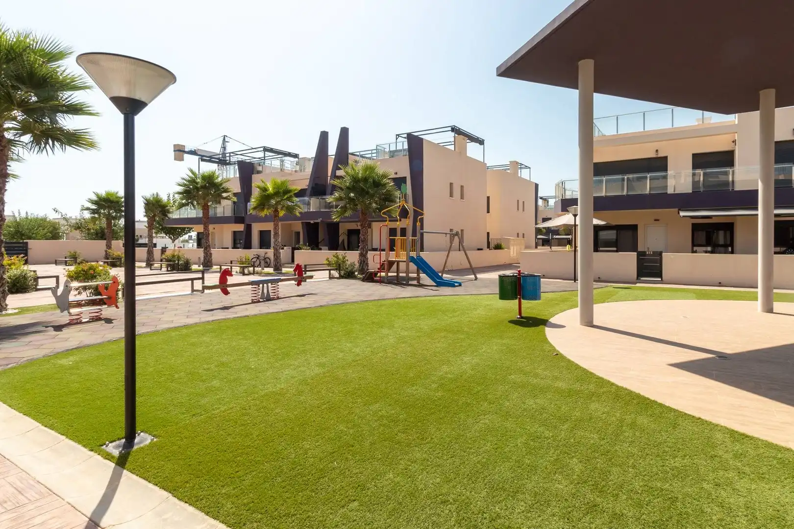 Penthouse with terrace for sale in Calle Calle Gladiolo, imagen 3