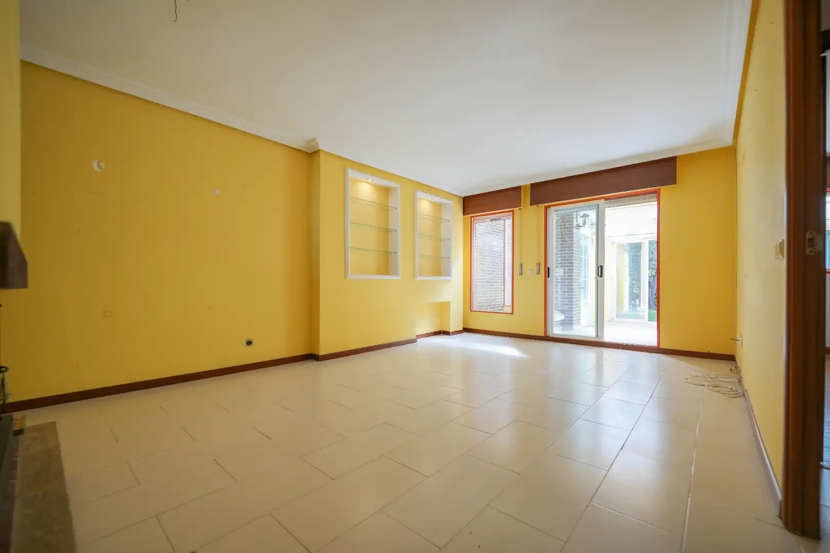Adosado con piscina en venta en Calle Mariano de los Cobos 76, imagen 10