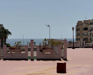 Vista exterior de Estudi en venda en Torrevieja amb Terrassa